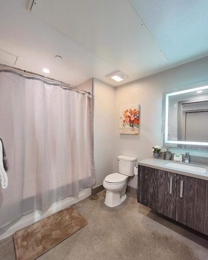 One Lux Stay At The Mansfield Miracle Mile Лос-Анджелес Екстер'єр фото